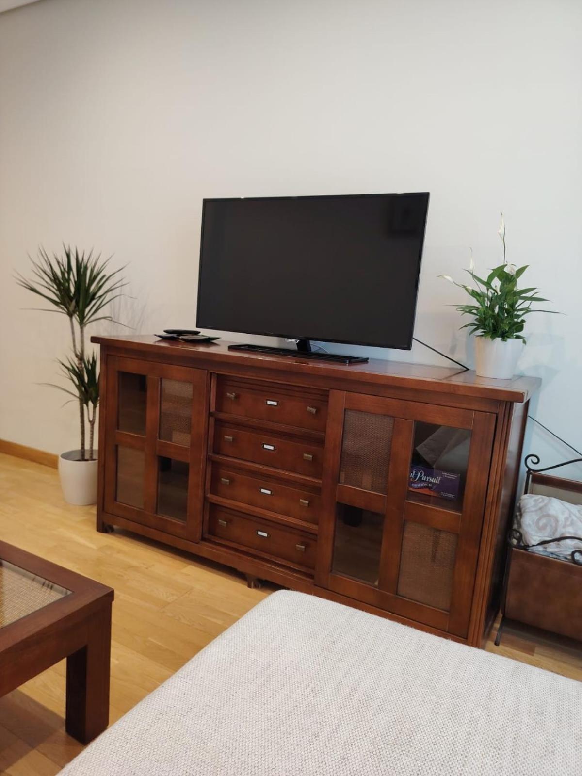 Ferienwohnung Avello Oviedo Con Parking Exterior foto